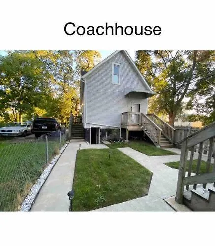 Red Line Corporate Housing Apartment